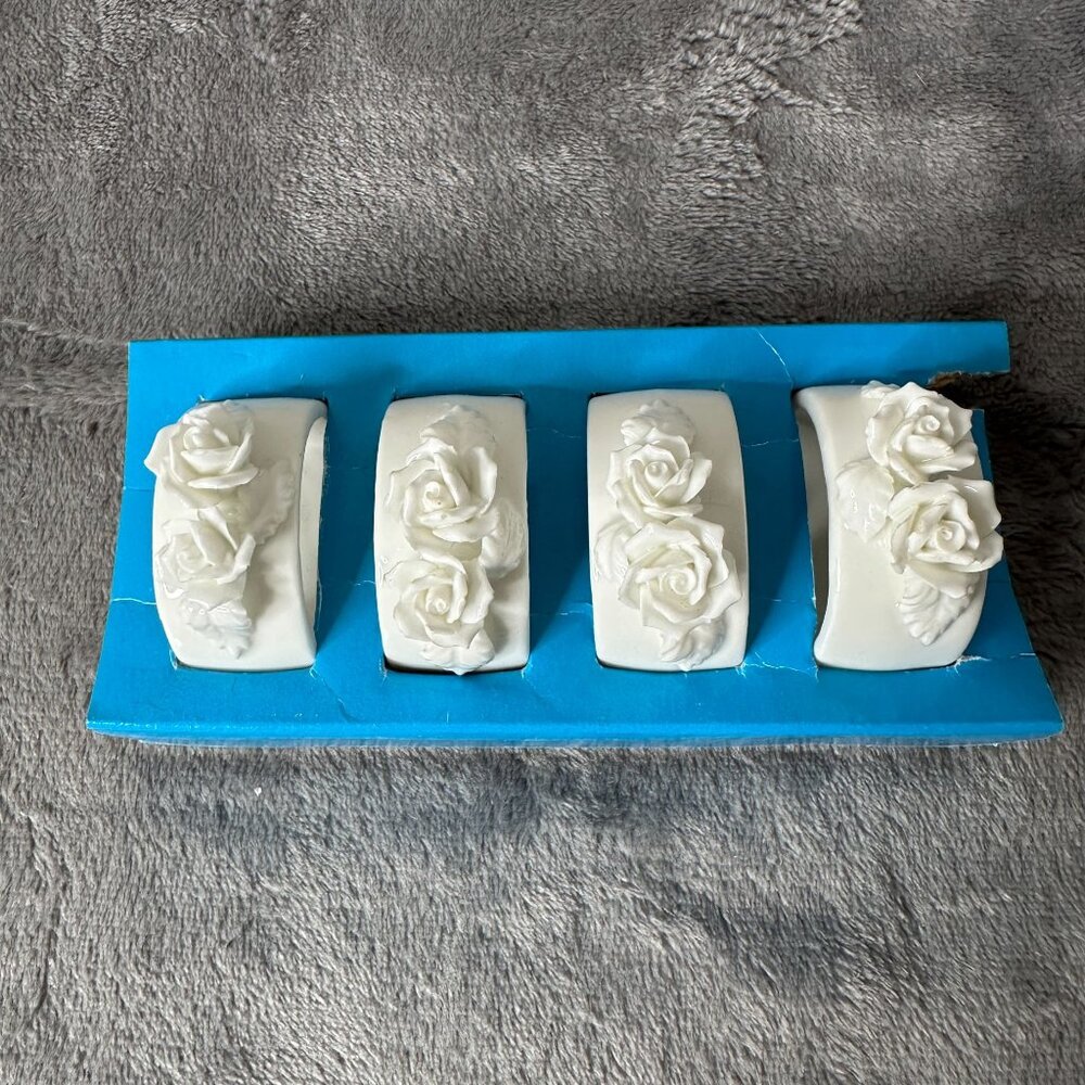 Vintage Bone‎ China Rose Napkin Rings Set of 4 White Floral Taiwan with Box